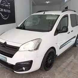 CITROËN BERLINGO 1.6 HDi 2016 – 135.000 KM – DIÉSEL – BLANCA  (VENDIDO)